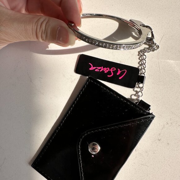 *LA SENZA HAND CUFF WALLET - Picture 4 of 7